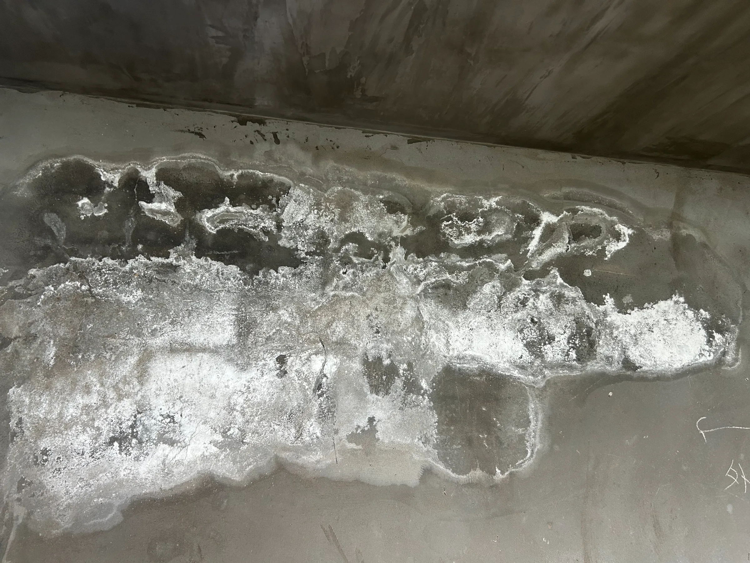 郑州金水区屋面防水施工现场